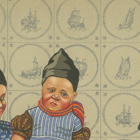 Volendam Women and Child in Traditional Work and Everyday Dress, Lithograph 1932, close-up 6