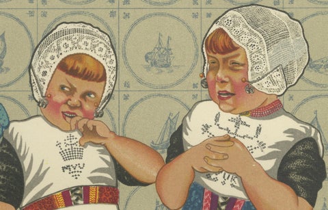 Children’s Traditional Dress from Urk with Embroidered Aprons and Silver Details, close-up 2